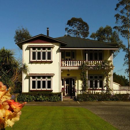 Holly Homestead B&B Franz Josef Esterno foto