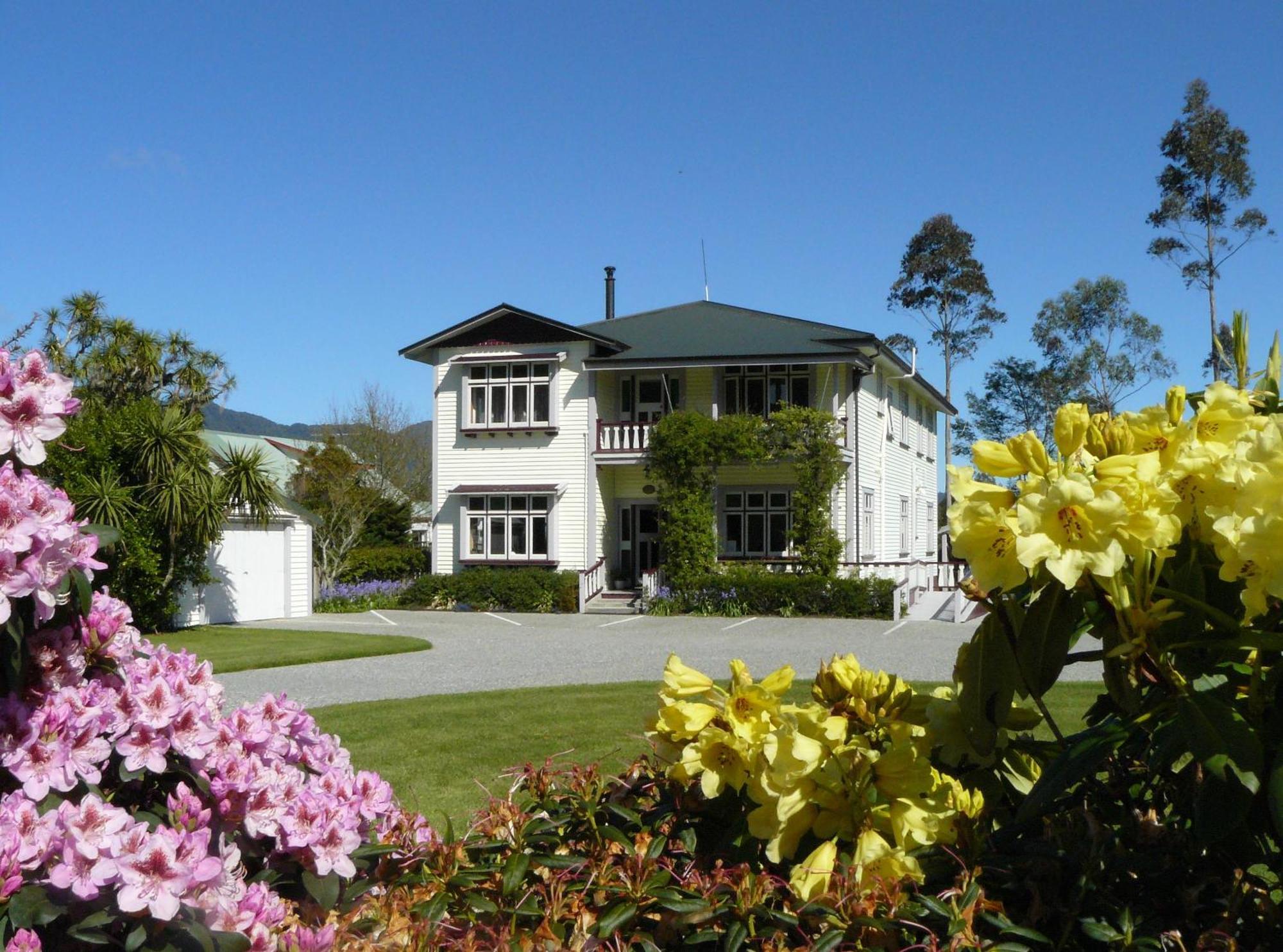 Holly Homestead B&B Franz Josef Esterno foto