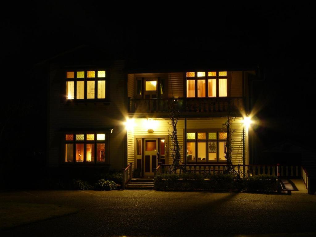 Holly Homestead B&B Franz Josef Esterno foto